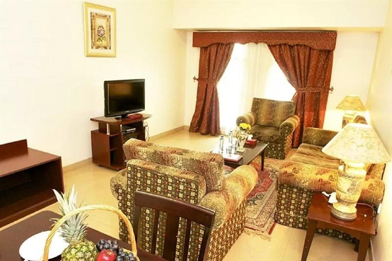 Safeer Plaza Hotel Masqat Buitenkant foto