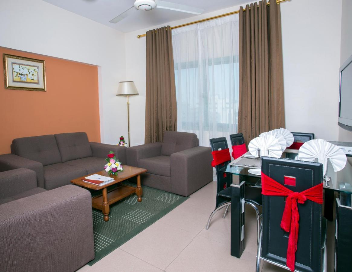 Safeer Plaza Hotel Masqat Buitenkant foto