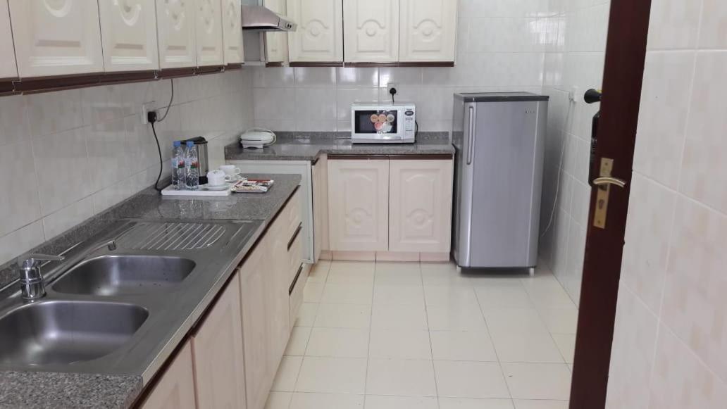 Safeer Plaza Hotel Masqat Buitenkant foto