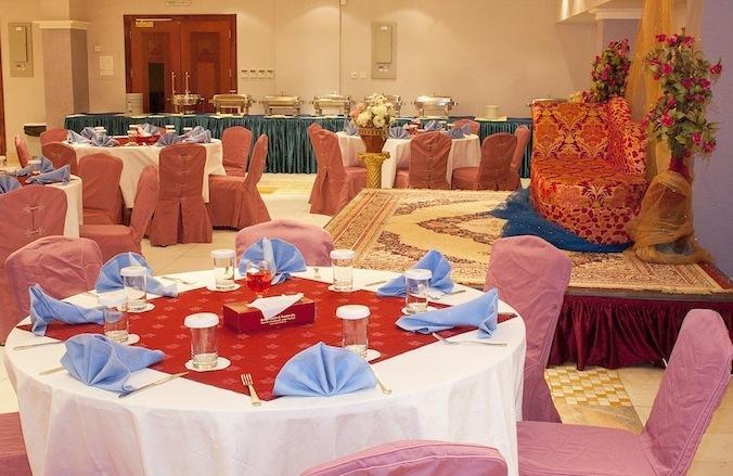Safeer Plaza Hotel Masqat Buitenkant foto