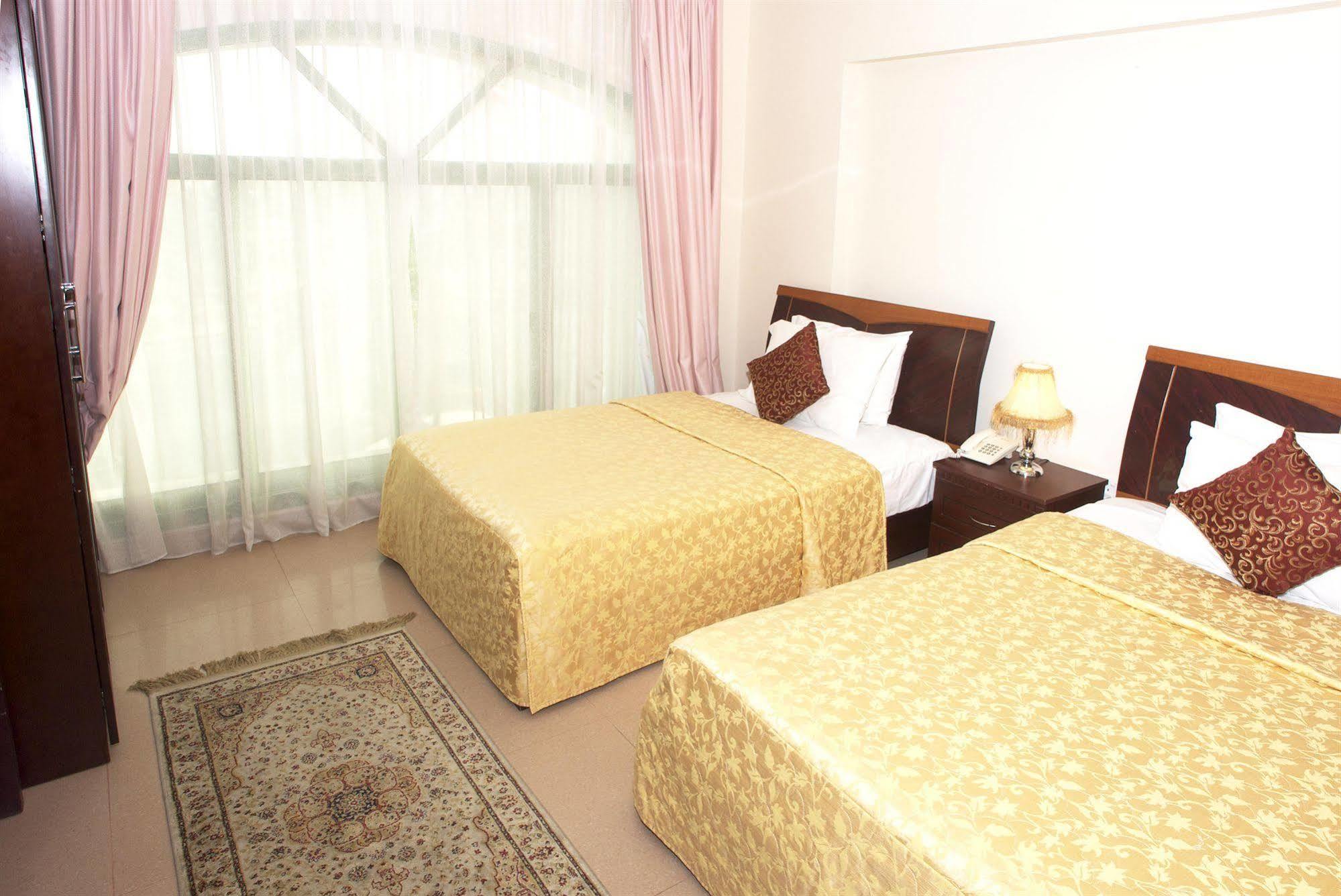 Safeer Plaza Hotel Masqat Buitenkant foto